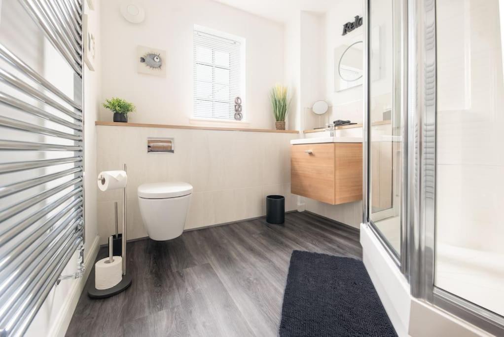 Modern Ground Floor Apartment In Tornagrain Inverness Exterior foto